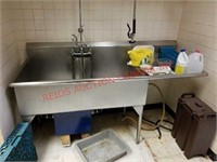 Double Sink and Grease Trap Must be capped when