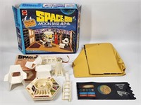 MATTEL SPACE: 1999 MOON BASE ALPHA W/ BOX