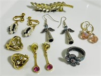 Vintage jewelry mix lot ring earrings hair clip