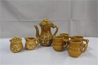 8.5"Ceramic Teapot, 4 mugs, covered sugar &