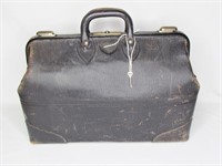 Antique Doctor's Travel Bag With Key