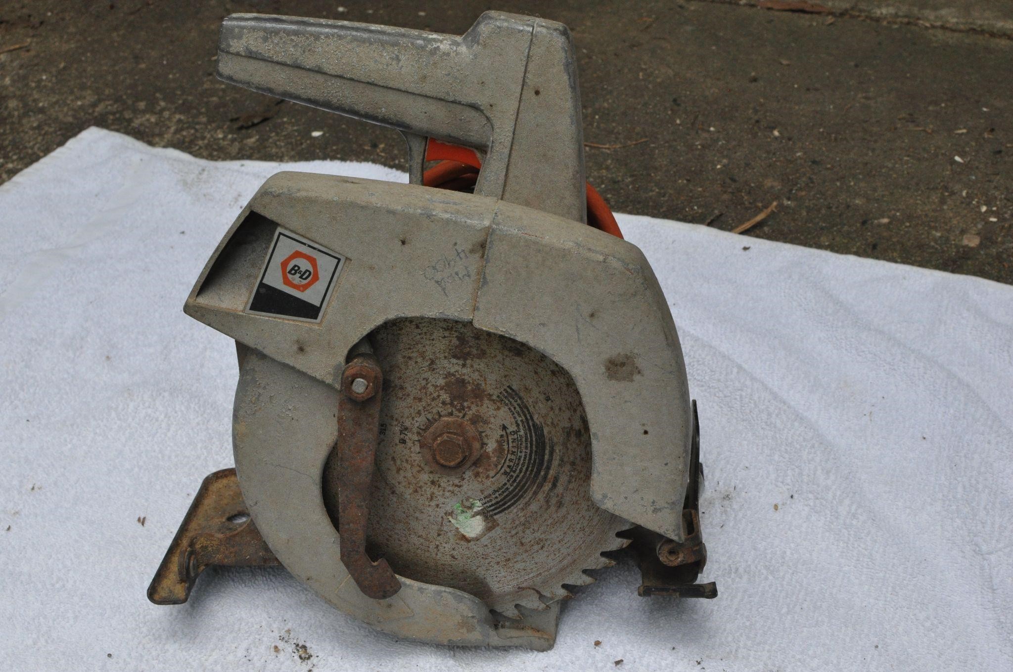 B&D Circular Saw