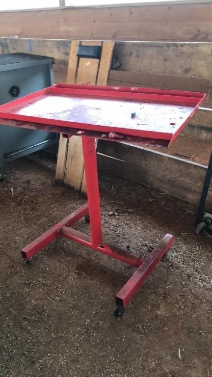 ADJUSTABLE ROLLING TABLE/STAND