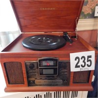 CROSLEY STEREO CD PLAYER RECORDER RECORD PLAYER