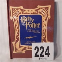 HARRY POTTER AND THE SCORCERS DELUXE POP UP BOOK