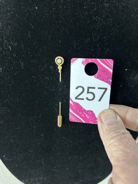 14K Gold & Pearl Stick Pin