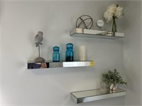 Hanging Shelves & All Decor Contents