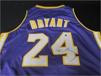 Kobe Bryant Lakers signed jersey COA