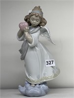 LLADRO ANGEL HOLDING A HEART STANDING ON A CLOUD,