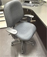 RAYNOR MID BACK TASK CHAIR