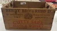 Cutty Sark Wood Scotch Box