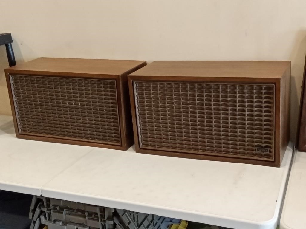 matching pr of Altec 890C Bolero speakers