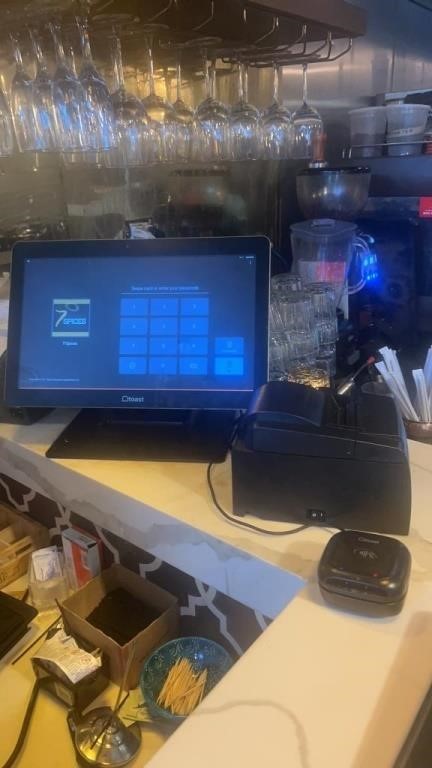 Toast POS system with four printers five handheld