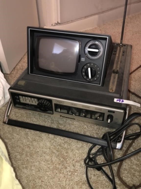 Vintage Portable Take Along TV (Folds up)