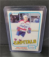 1981 O Pee Chee " Mike Gartner" Hockey Card