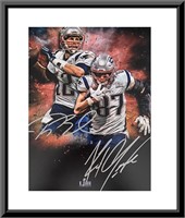 New England Patriots legends Tom Brady and Rob Gro