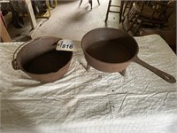 Cast iron pot with bale & more
