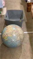 Collapsible bins, globe