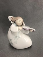 Little Angel w/ Violin Lladro