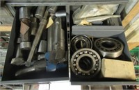 2 drawerer organizer with bearings, bolts, end