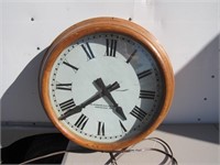 oak base standard wall clock