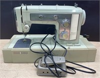 Sears Kenmore Sewing Machine  *LYR.   NO SHIPPING
