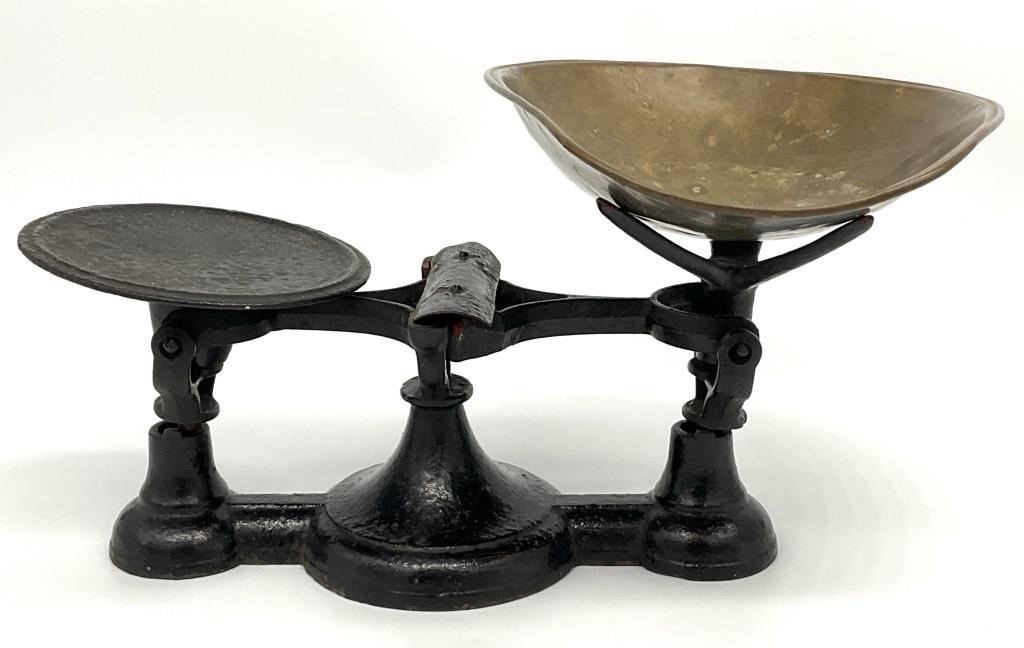 Antique Cast Iron Balance Scale