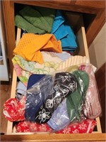 Drawer Contents, Misc. Potholders