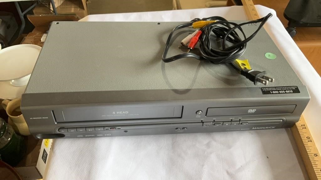 Magnavox cd and vhs player, not tested