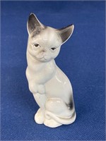 Vintage Porcelain Siamese Cat-Sitting Figurine 5