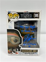 Autograph COA FUNKO POP #1095