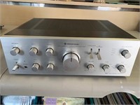 Kenwood KA-601 Amplifier