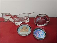 4 Pieces Glass Art - See Pictures
