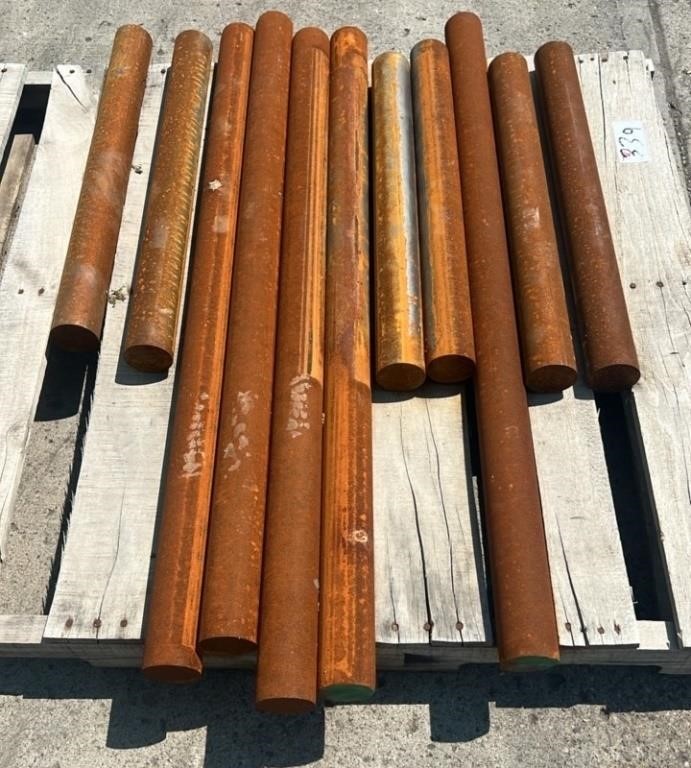 Quantity of 2.5" Solid Shaft. 44" and 24" long