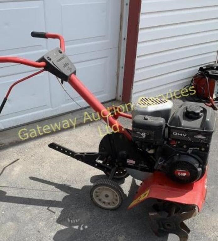 Yard Machine Briggs & Stratton 5 HP rototiller