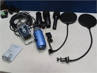 (5) Modern Singing/Recording Microphones etc