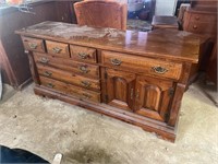 71 inch dresser no mirror top included. Two