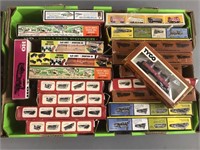 20pc Mixed HO Train Rolling Stock in Box