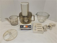 Food Processor with Attachments - turns on! Comes