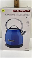 NEW KITCHEN AID 5 CUP ELECTRIC KETTLE IN BOX