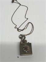 Vintage urn necklace