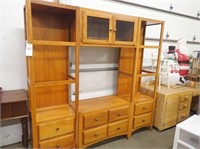 Lighted Flat Screen TV Center w/ (4) Glass Shelves