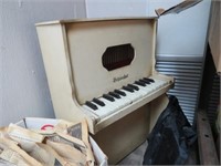 Vintage Schoenhut Mini Kids Piano