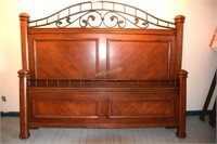 King Beg w/Headboard, Rails and Slats