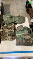 U.S. Army bag, U.S. Army shirt medium long, U.S.