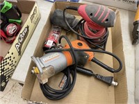 RIDGID ROUTER AND PALM SANDER