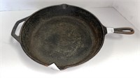 Lodge skillet