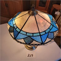 Pretty Stained Glass Style Light