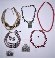 Ladies Fashion Jewelry Necklaces