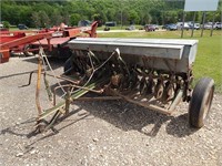 Seed drill; works per seller
